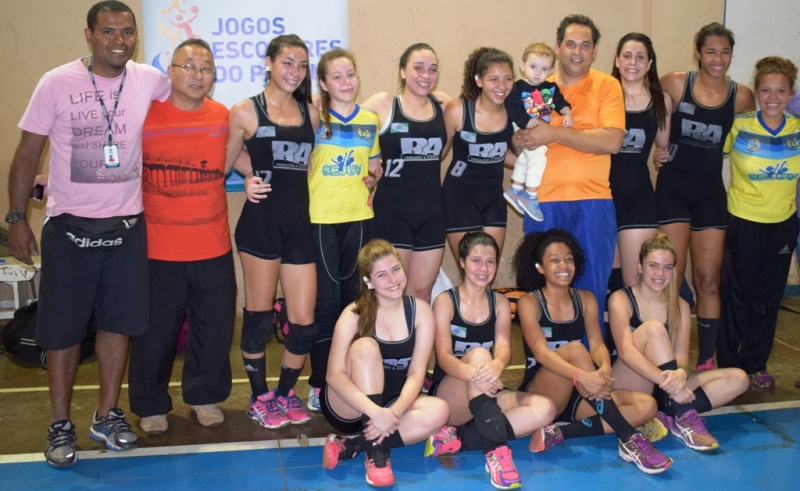 Meninas do Handebol de Sarandi são campeãs dos Jogos Escolares do Paraná